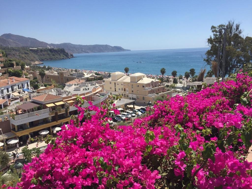 Edificio Verdemar - Stunning 1 Bed Apartment With Pool & Sea Views Нерха Экстерьер фото